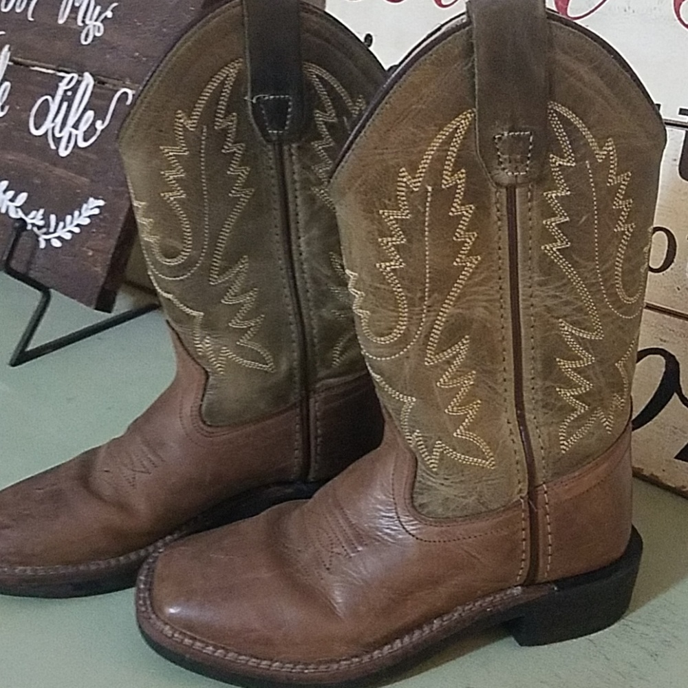 Old west boots.